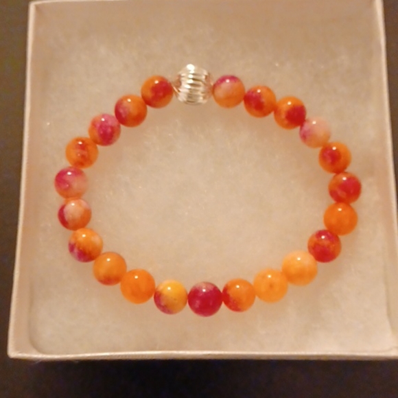 Fuchsia & Coral Jade Stone Bracelet - Picture 2 of 8